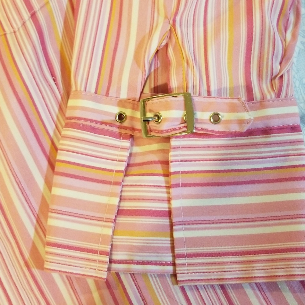 Blouse - Picture 2 of 3